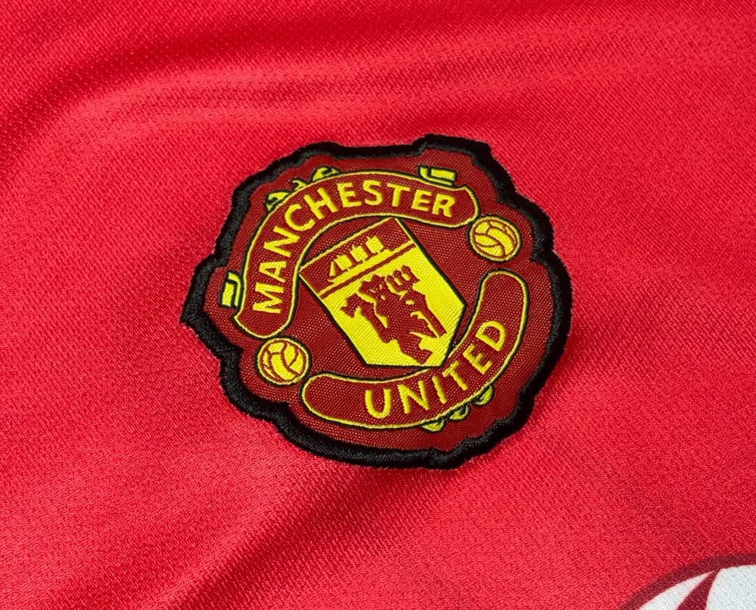 Cristiano Ronaldo Manchester United 2004–06 Retro Kit | top Embroidered | 5 Sleeve